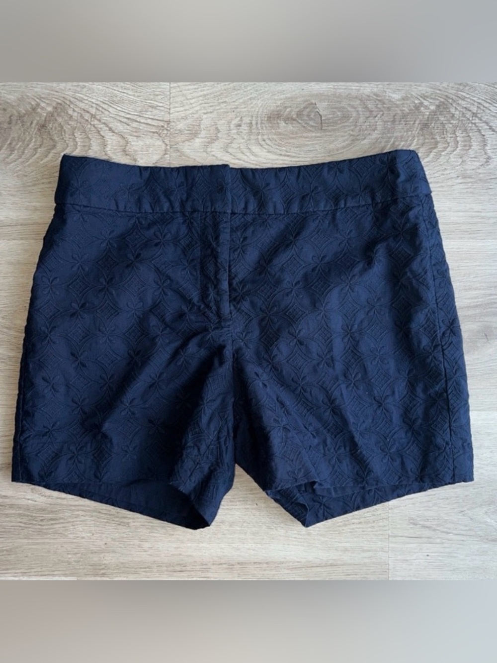 Talbots Petites Women's Navy Embroidered Casual Preppy Chino Shorts Size 6P